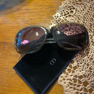 Vera Wang Black and Brown Sunglasses